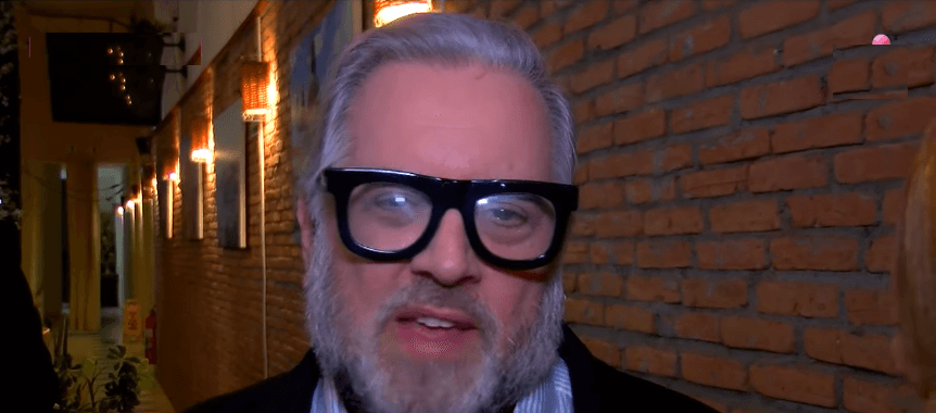 O apresentador Leão Lobo fez revelações sobre a sua vida pessoal. (Foto: Reprodução) O apresentador Leão Lobo fez revelações sobre a sua vida pessoal. (Foto: Reprodução)