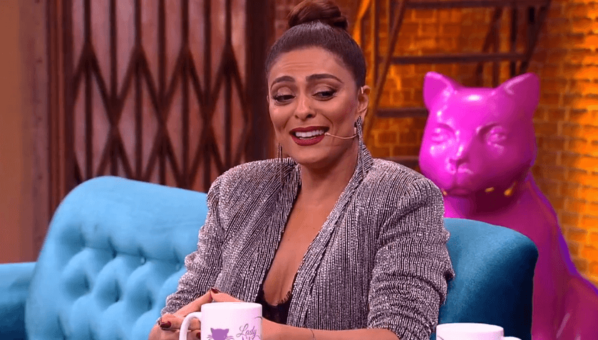 Juliana Paes é ovacionada por fãs, mantém distância e atitude contra eles repercute negativamente