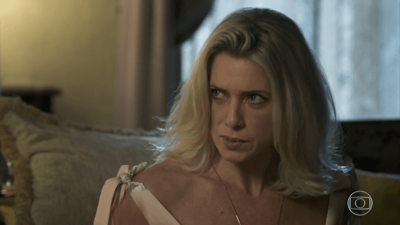 Marilda em O Sétimo Guardião (Foto: Reprodução/Globo) Marilda em O Sétimo Guardião (Foto: Reprodução/Globo)