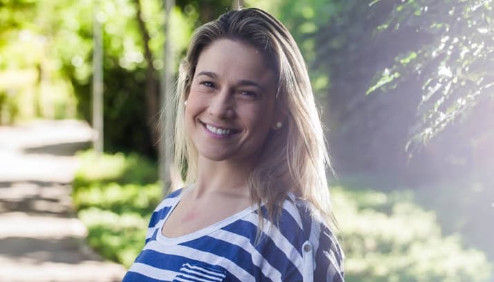 Após "impasse" com novo programa, Fernanda Gentil tem seu futuro definido na Globo