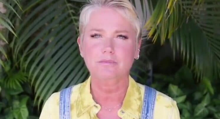 Xuxa se retrata por atitude do passado na Globo: "Estou envergonhada"