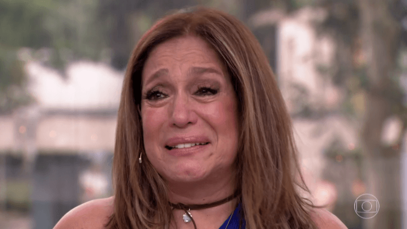 Susana Vieira dá show em shopping e espanta por atitude