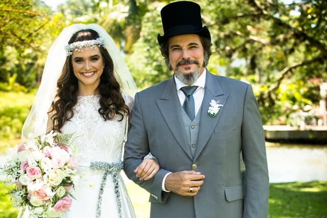 http://tvfoco.uai.com.br/wp-content/uploads/2015/05/Daniela-Mercury.jpg http://tvfoco.uai.com.br/wp-content/uploads/2015/05/Daniela-Mercury.jpg