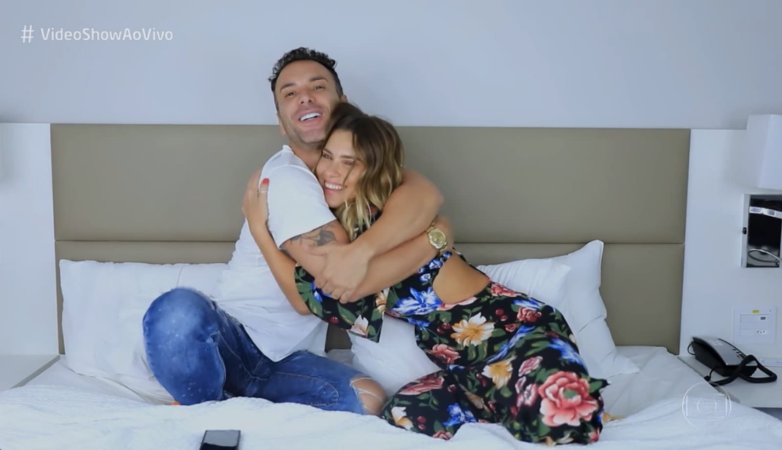 Carolina Dieckmann e Matheus Mazzafera no Vídeo Show da Globo (Foto: Reprodução) Carolina Dieckmann e Matheus Mazzafera no Vídeo Show da Globo (Foto: Reprodução)