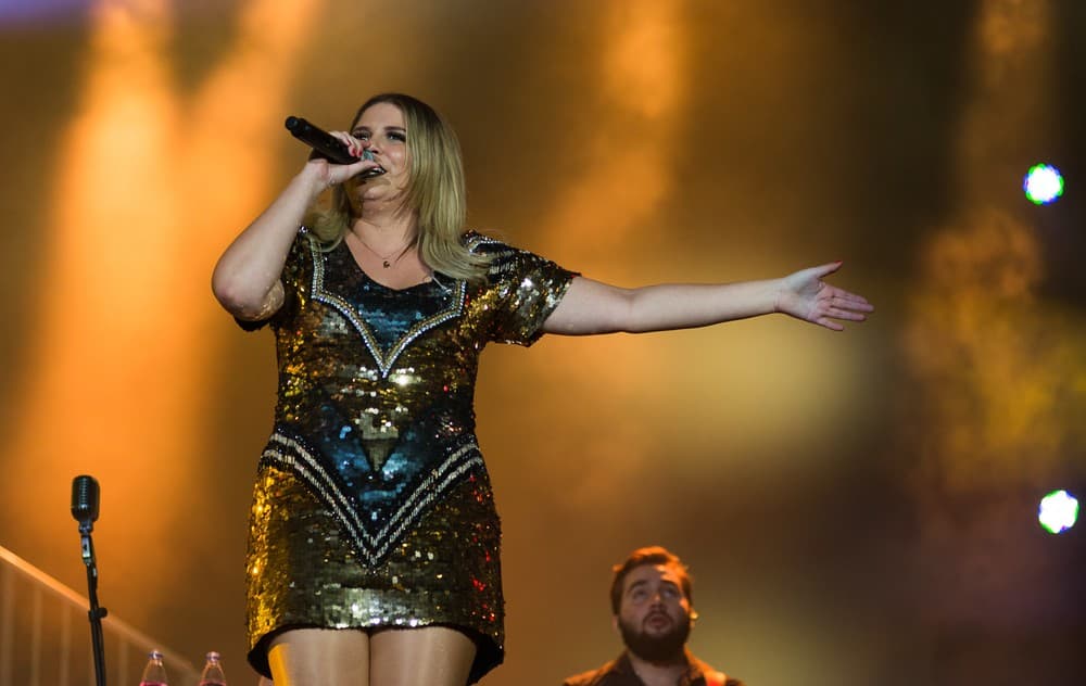 Cantora Marília Mendonça está com tudo Cantora Marília Mendonça está com tudo