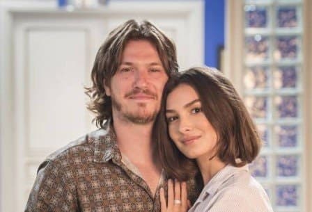 Verão 90: Quinzinho é obrigado a casar com Larissa