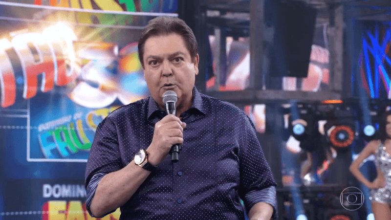 Fausto Silva no comando do Domingão (Foto: Reprodução/Globo) Fausto Silva no comando do Domingão (Foto: Reprodução/Globo)