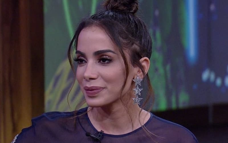 Anitta adere ao veganismo e dispara: "Estou super feliz"
