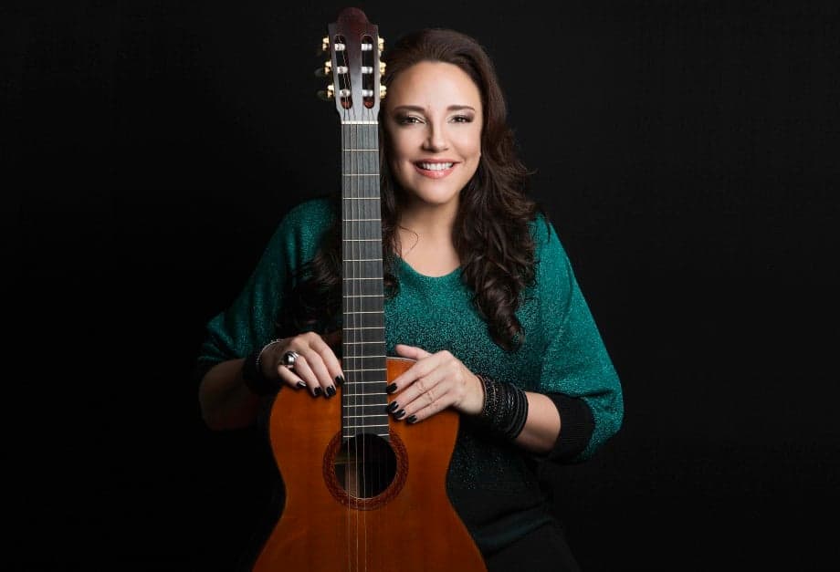 Cantora é apontada como novo affair de Ana Carolina, após término com Letícia Lima