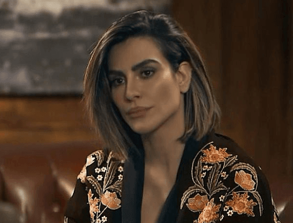 Após expor a Globo, Cleo Pires ignora confusão e surge apenas de peças intímas; confira a foto