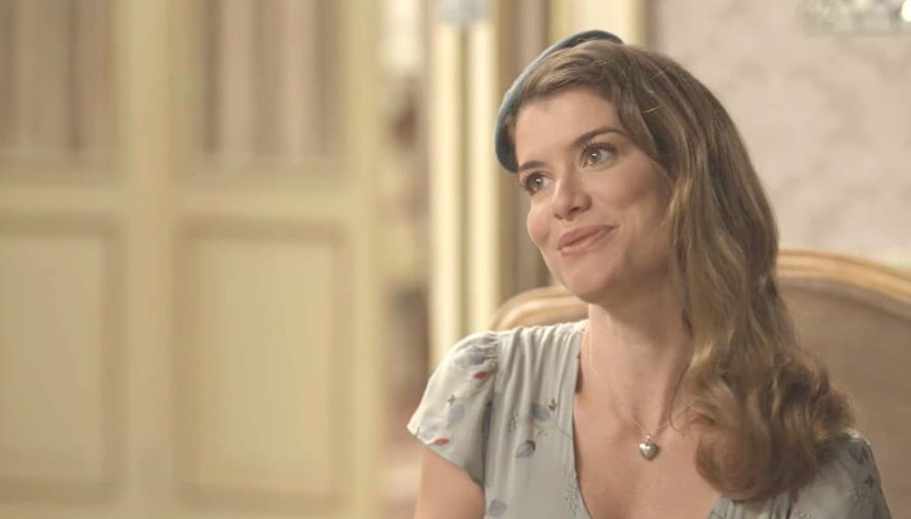 Espelho da Vida: Isabel expõe “loucura” de Cris para Alain