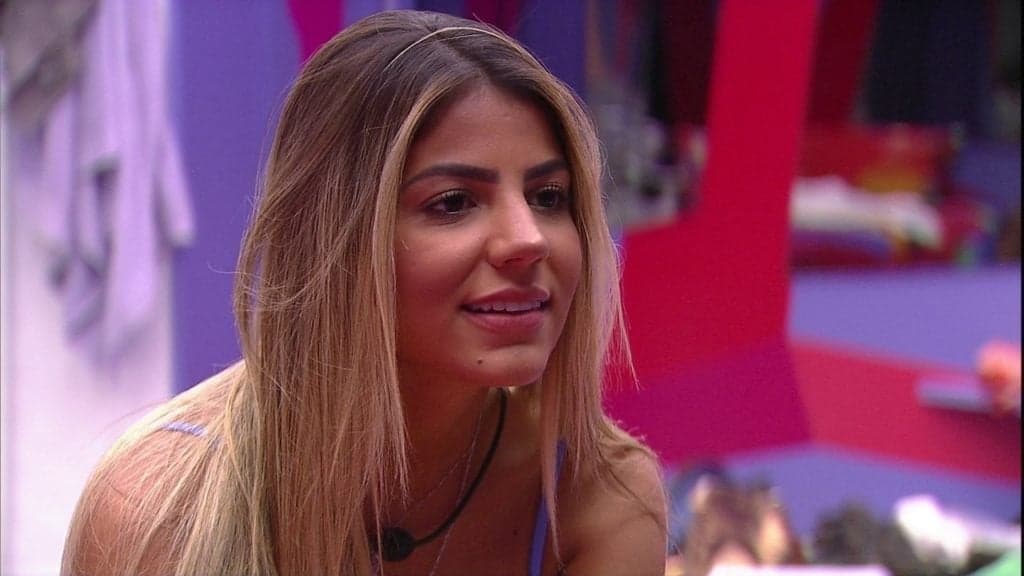 BBB19: Hariany fala sobre "olhar romântico" para Diego e deixa o brother sem graça