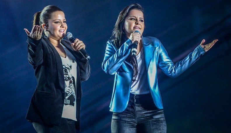 Maiara, da dupla com Maraísa, aparece completamente de cara limpa e atitude surpreende