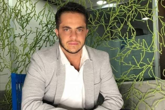 Após corrupção, Thammy assume cargo como vereador e fala sobre: "mamar nas tetas do governo"
