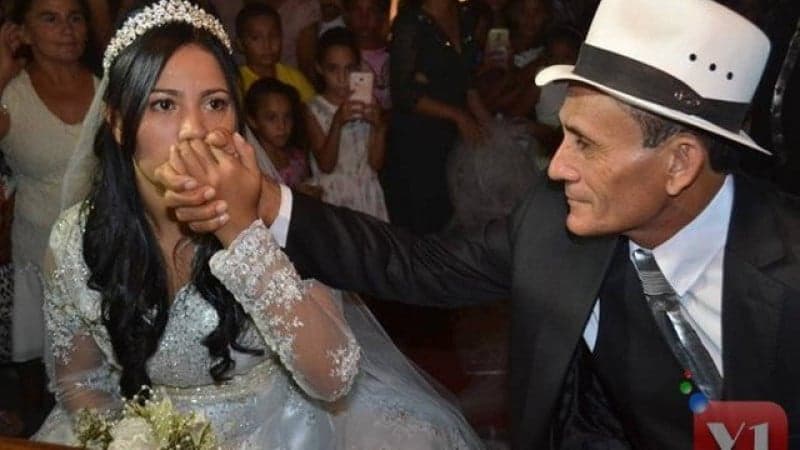Stefhany Absoluta e marido Foto: Reprodução Stefhany Absoluta e marido Foto: Reprodução