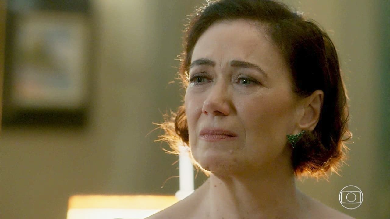 Atriz da Globo Lilia Cabral enfrenta problemas com o trânsito e artista desabafa Atriz da Globo Lilia Cabral enfrenta problemas com o trânsito e artista desabafa