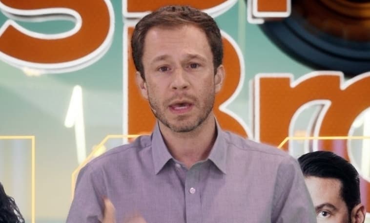Tiago Leifert faz comentário sobre brother ao vivo e revolta a internet: "É muita cara de pau"