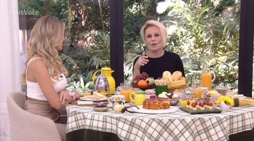 Ana Maria Braga e Isabella na Globo (Foto: Reprodução) Ana Maria Braga e Isabella na Globo (Foto: Reprodução)