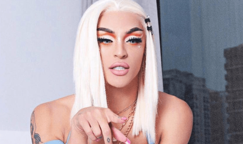 Pabllo Vittar causa ao aparecer de biquíni fio dental e impressiona por detalhe