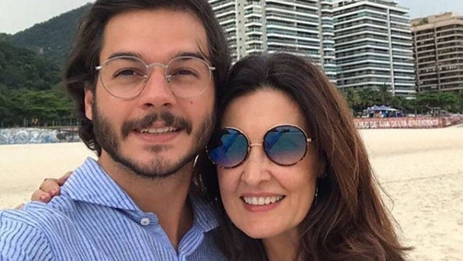 Fátima Bernardes e Túlio Gadêlha aproveitam o final de semana em local isolado