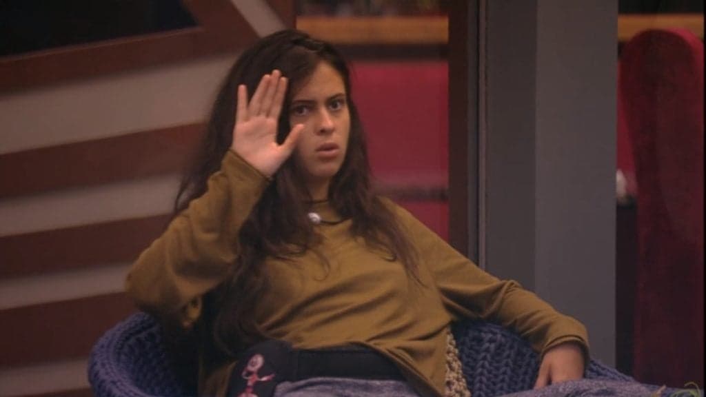 BBB19: Hana segue inconformada e desconfia de Hariany e Paula