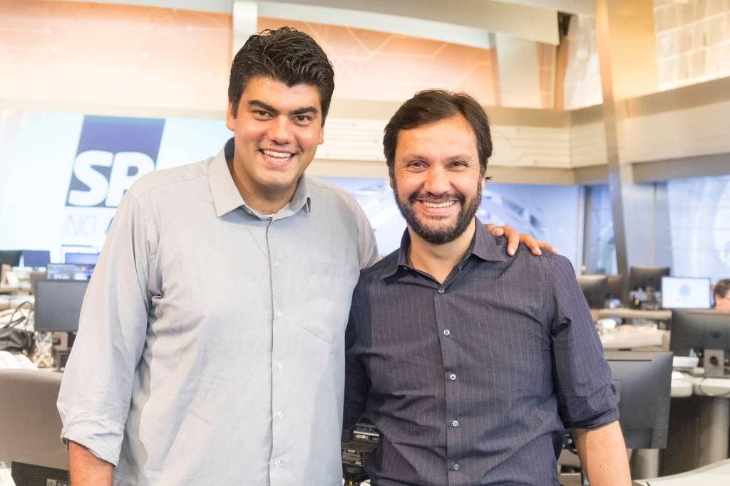 André Azeredo e o vice-presidente do jornalismo da Record, Antonio Guerreiro (Foto: Divulgação) André Azeredo e o vice-presidente do jornalismo da Record, Antonio Guerreiro (Foto: Divulgação)
