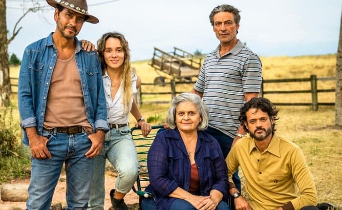 Família Matheus em A Dona do Pedaço (Foto: Globo/João Miguel Júnior) Família Matheus em A Dona do Pedaço (Foto: Globo/João Miguel Júnior)
