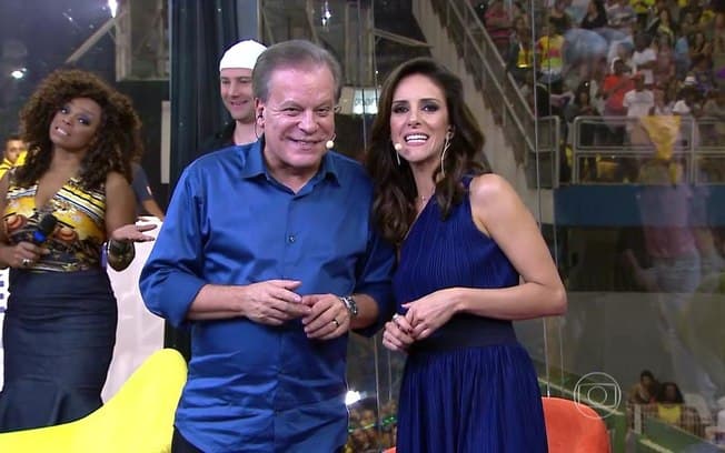 Carnaval da Globo teve gritinho inesperado (Foto: Reprodução) Carnaval da Globo teve gritinho inesperado (Foto: Reprodução)