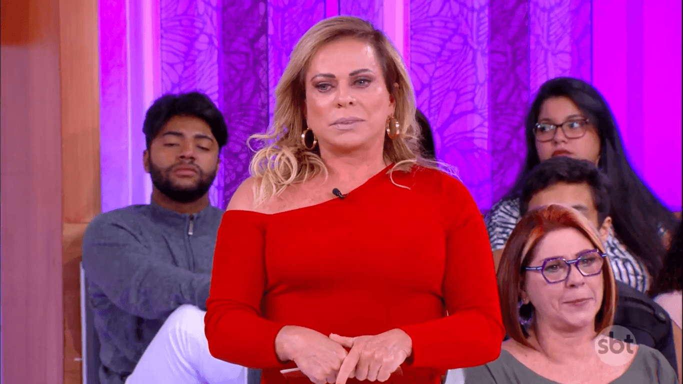 Christina Rocha no Casos de Família (Foto: Reprodução/SBT) Christina Rocha no Casos de Família (Foto: Reprodução/SBT)