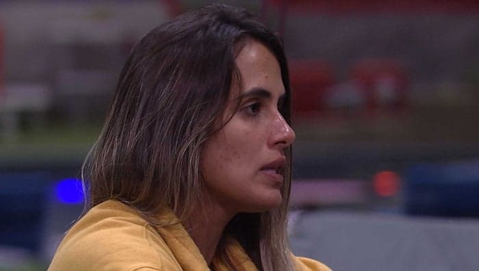 BBB19: Carol revela que não aguentaria votar em Gabi: ‘Ficaria sem dormir, agoniada’