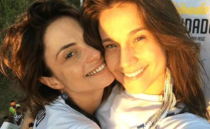 Fernanda Gentil se declara para namorada em foto romântica após Carnaval