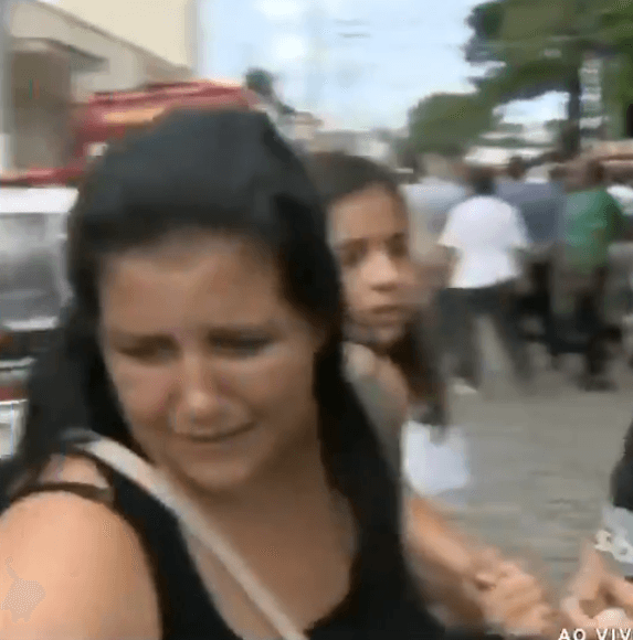 Mulher foi abordada pela repórter (Foto: Reprodução) Mulher foi abordada pela repórter (Foto: Reprodução)