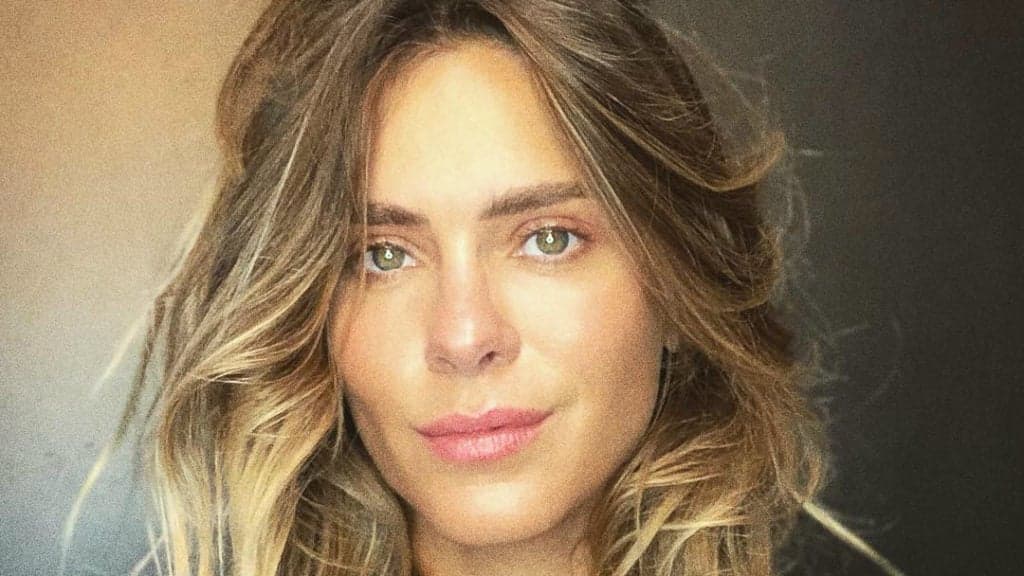Carolina Dieckmann tem todas as contas hakeadas e se desespera com grande perda: "angustiante"