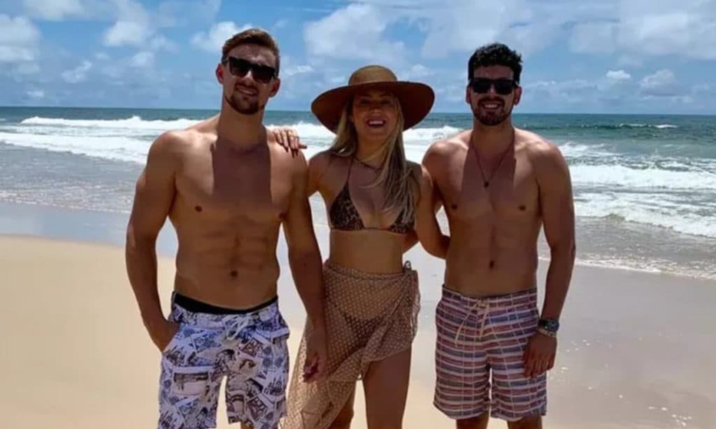 Completando mais um aniversário, Isabella promove reencontro com colegas de BBB19
