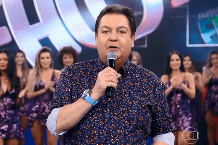 Filho de Faustão segue os passos do pai e surge como apresentador e repórter