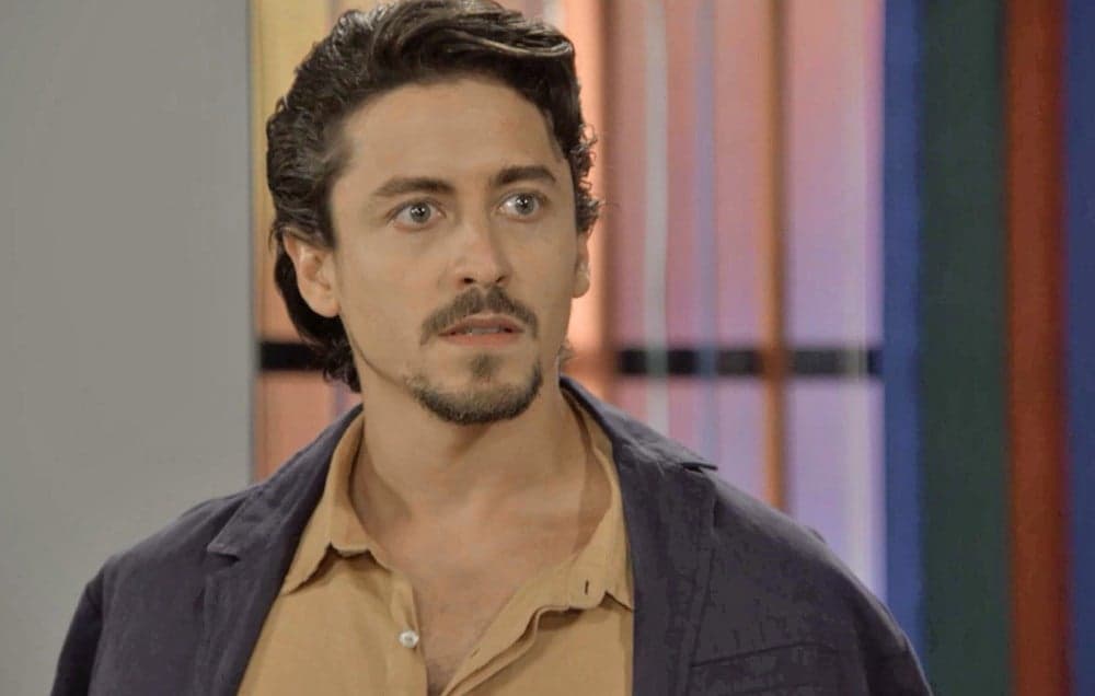 Jerônimo ficará desesperado ao ser assaltado em Verão 90 (Foto: Reprodução) Jerônimo ficará desesperado ao ser assaltado em Verão 90 (Foto: Reprodução)