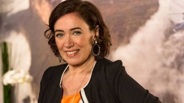 O Sétimo Guardião: Valentina descobre que Murilo é León e confronta o amante
