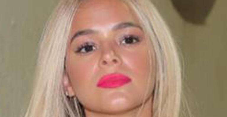 Alvo de muitas críticas no Carnaval, Bruna Marquezine se revolta e manda recado para internautas