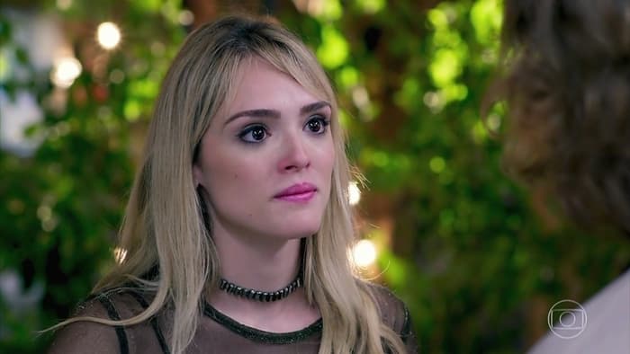 Isabelle Drummond (Manu) em Verão 90 (Foto: Reprodução/Globo) Isabelle Drummond (Manu) em Verão 90 (Foto: Reprodução/Globo)