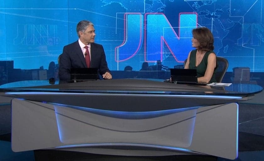 Âncora do Jornal Nacional sofre grave acidente, fica sem andar e Globo entra em desespero