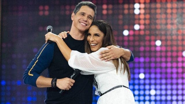 Ivete Sangalo desaba em lágrimas em programa ao receber homenagem do filho: "Vou morrer"