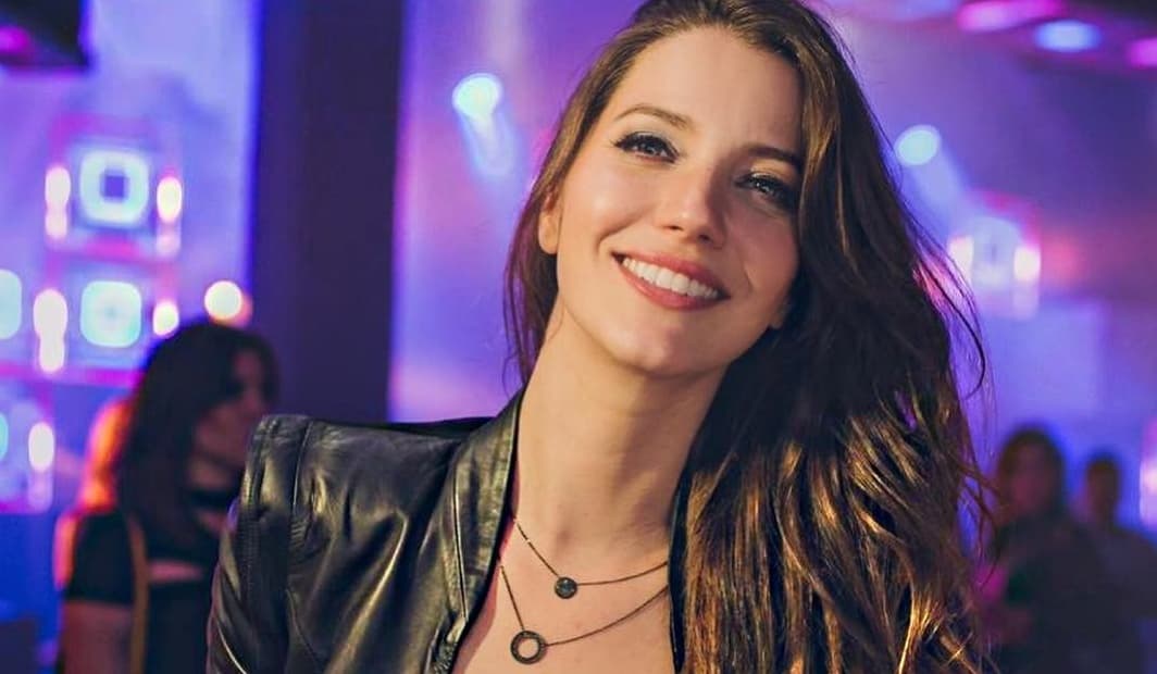 Nathalia Dill está em A Dona do Pedaço (Foto: Reprodução/Instagram)