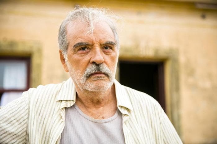 A Dona do Pedaço: Ademir reconhece filha morta e decide assassinar Amadeu