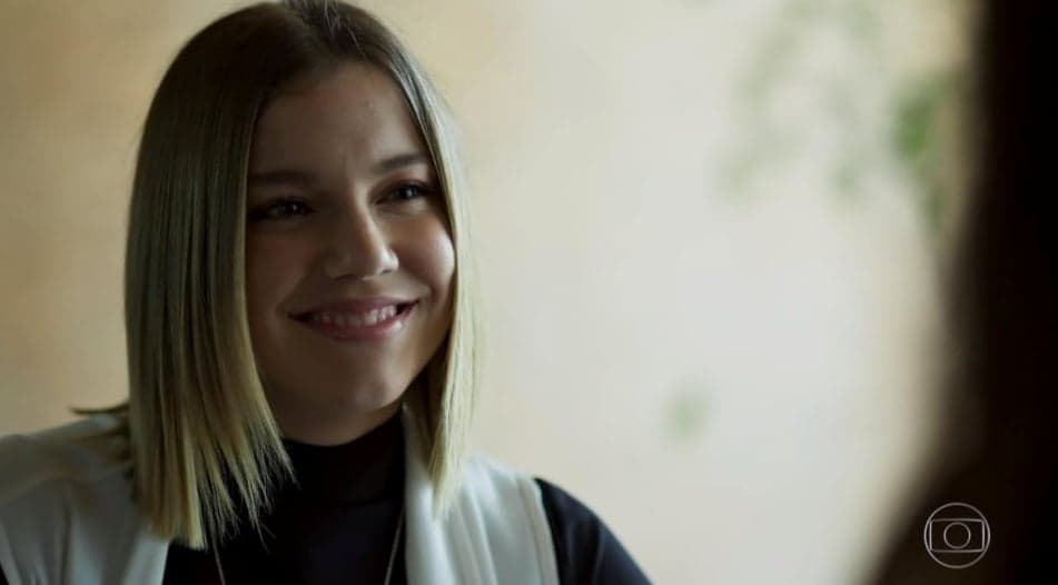 Alice Wegmann ironiza tara de Dalila por festas em Órfãos da Terra: 'Me pouparia uns dias de gravação'