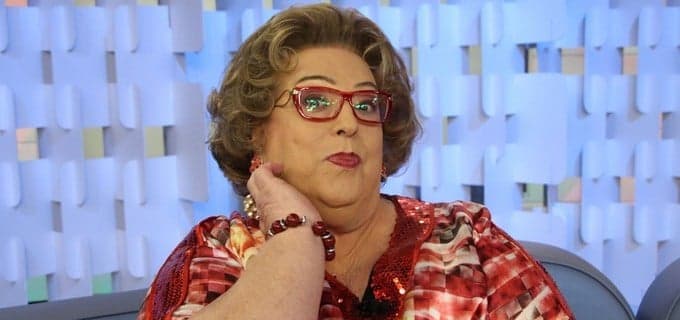 Mamma Bruschetta é internada pela sexta vez com grave infecção e ausência no Fofocalizando preocupa