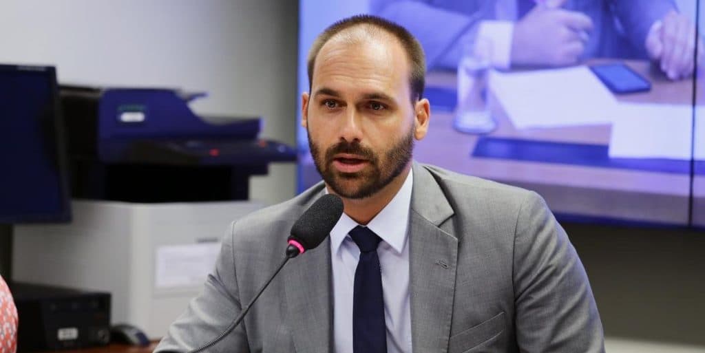 Deputado Eduardo Bolsonaro defende projeto de lei envolvendo acusação de estupro contra Neymar Foto: Vinicius Loures / Câmara dos Deputados / CP