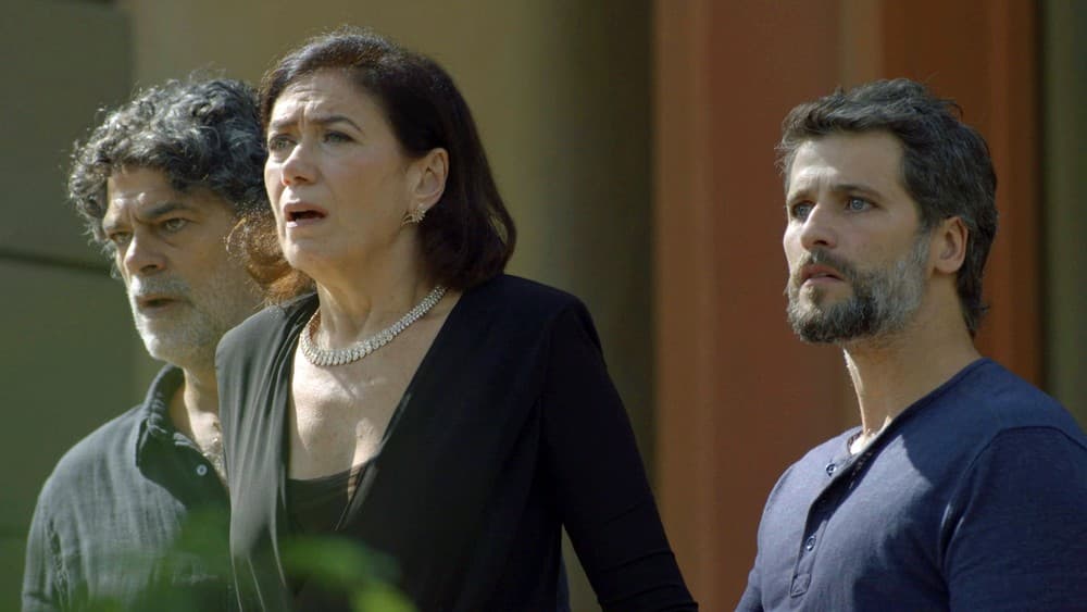 Elenco de O Sétimo Guardião quer esquecer que novela das nove existiu