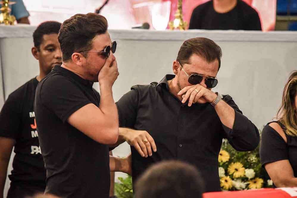 Ainda desolado e abalado com morte de Gabriel Diniz, Wesley Safadão toma dura decisão: "Não sabia que ele era tão especial"