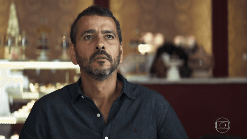 Amadeu (Marcos Palmeira) em A Dona do Pedaço (Foto: Reprodução/Globo)