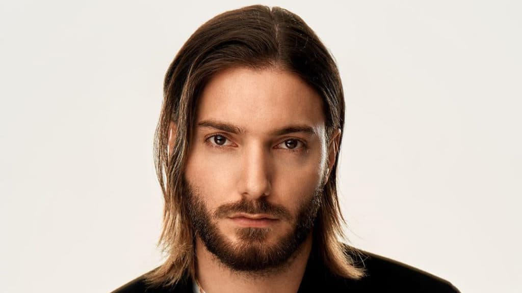 DJ Alesso anuncia grande novidade, envolve Anitta e público fica alarmado